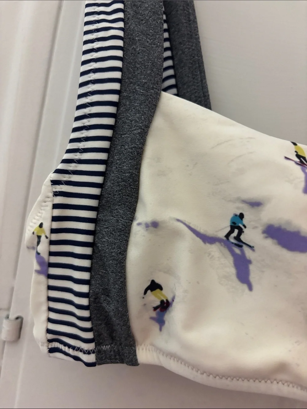Aerie White & Grey Square Neck Ski Print Wide Strap Bikini Top size small